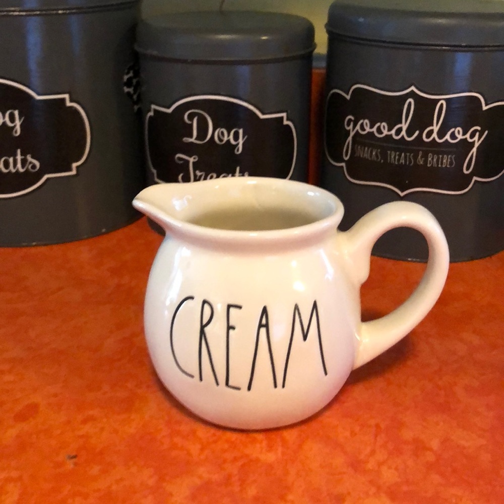 Creamer by Rae Dunn
